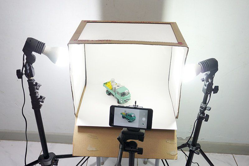Cara Foto Produk dengan Mini Studio - Eminence Solutions