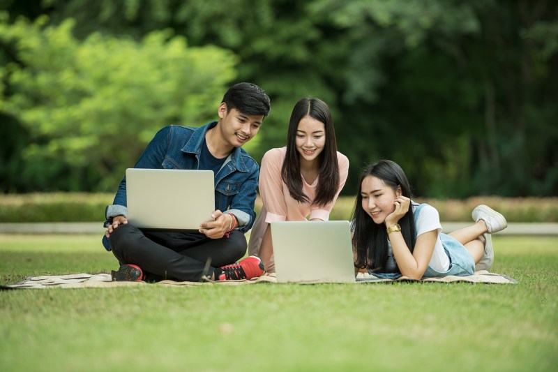 Bisnis Online Tanpa Modal Untuk Pelajar