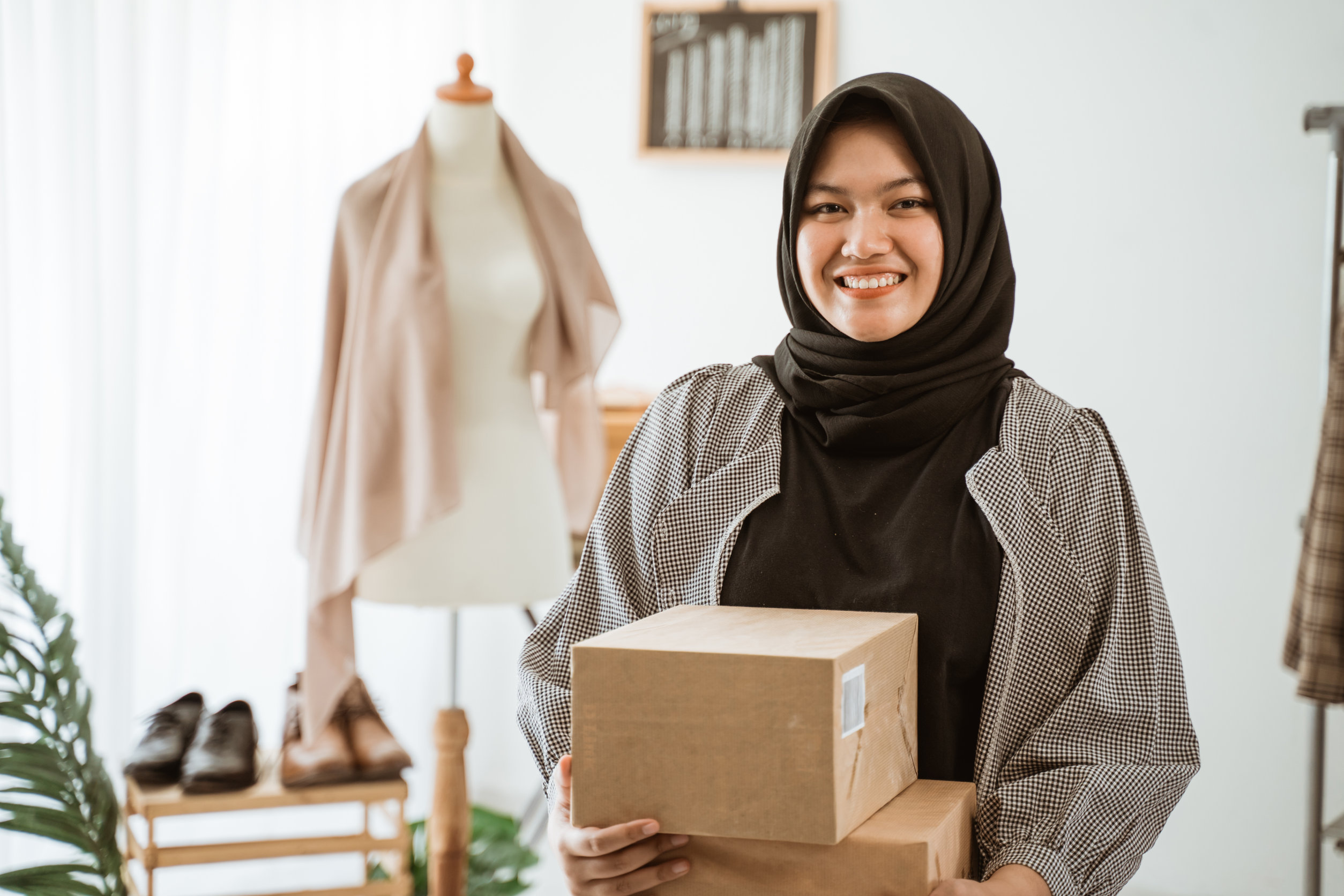 9 Cara Jualan Online Laris untuk Raup Keuntungan Berlipat