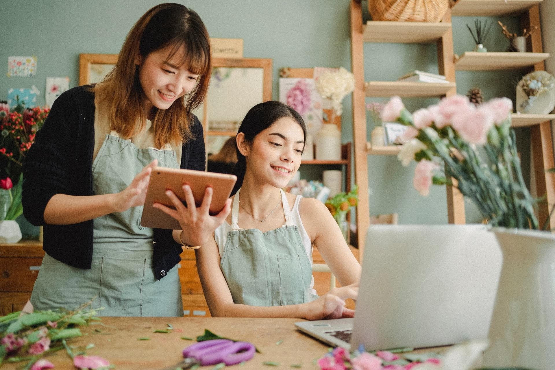 Inovasi Bisnis Online Shop