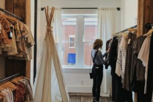Penting! Cara Membuat Nama Brand Baju Sendiri Terbaik